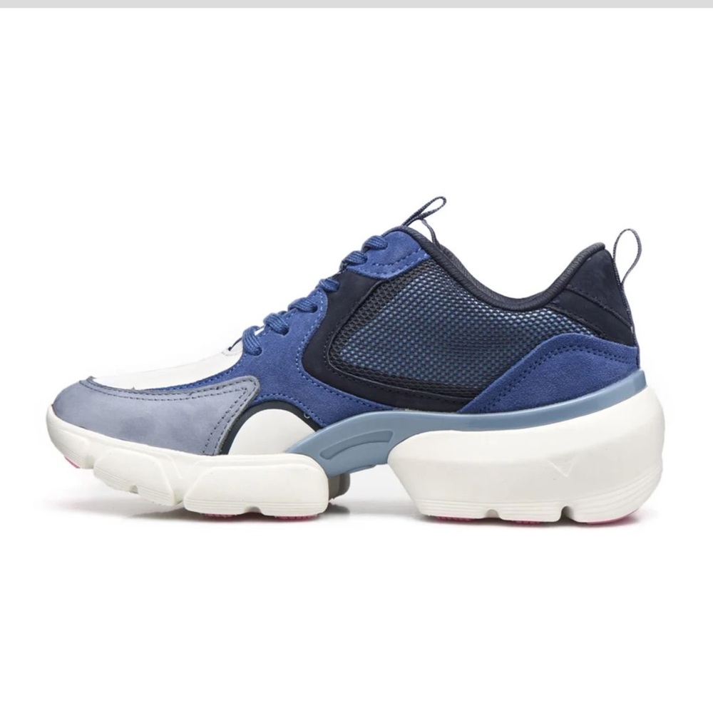 Vionic Vasher Aris Leather Synthetic Women's Low‎ Top Trainers